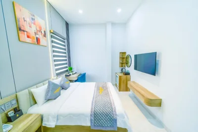 花园景大床房 — Golden Sun 6 Hotel - Near Tan Son Nhat Airport