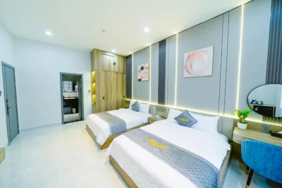豪华家庭房 — Golden Sun 6 Hotel - Near Tan Son Nhat Airport