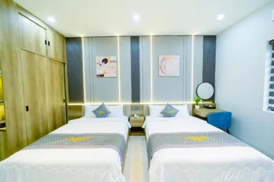 带阳台家庭套房 — Golden Sun 6 Hotel - Near Tan Son Nhat Airport